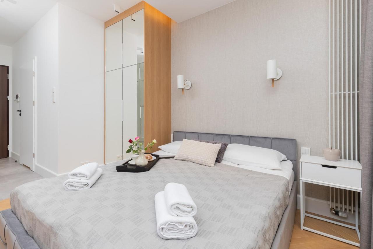 ורשה Mennica Residence - City Center Apartments By Noclegi Renters מראה חיצוני תמונה
