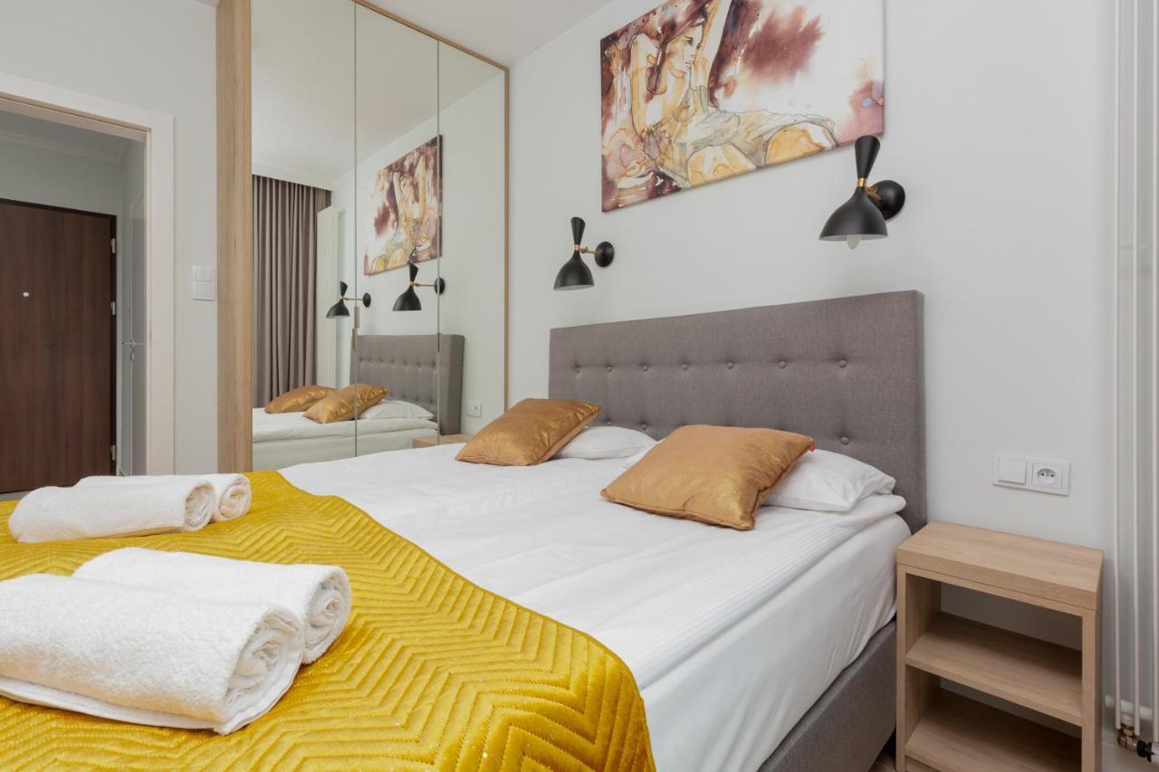 ורשה Mennica Residence - City Center Apartments By Noclegi Renters מראה חיצוני תמונה