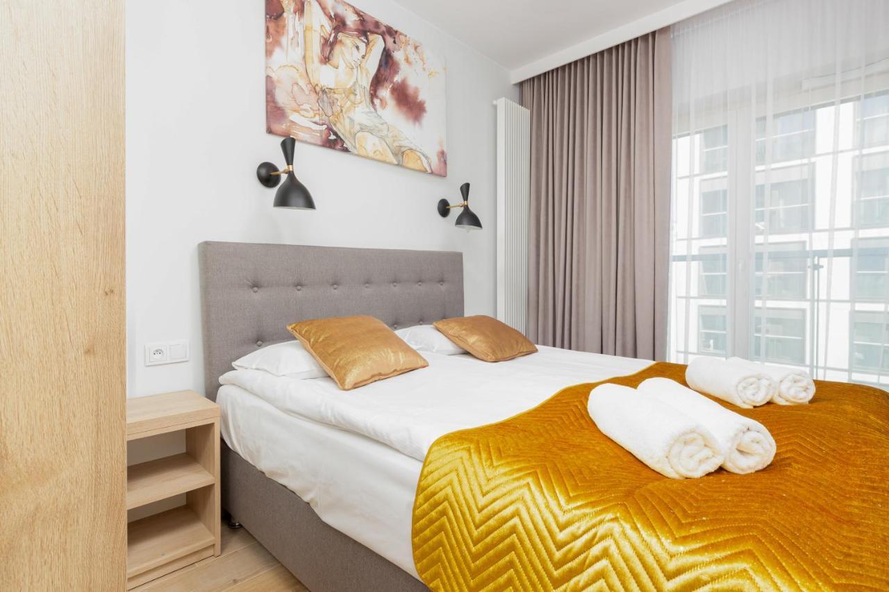 ורשה Mennica Residence - City Center Apartments By Noclegi Renters מראה חיצוני תמונה